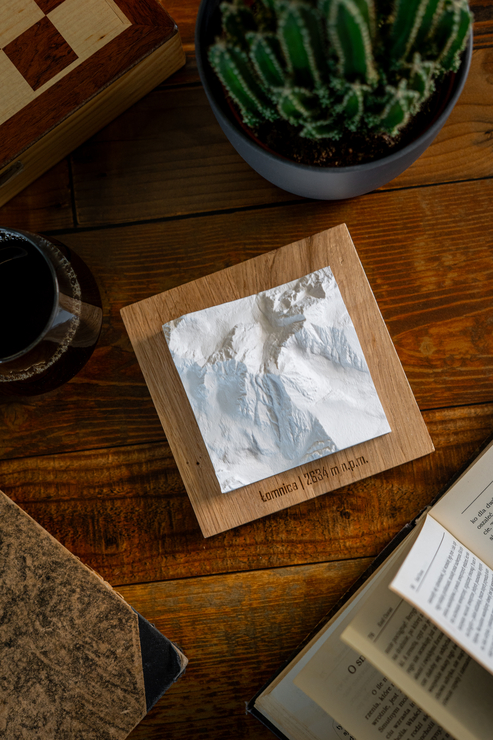 Łomnica_Makieta_Klasyczny_2 Łomnica szczyty górskie prezent dla miłośników gór