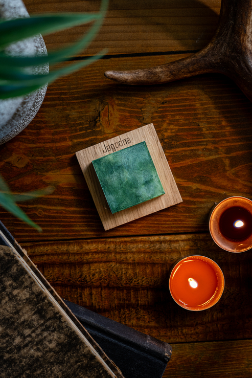 Jagodna magnes malowany szczyty górskie prezent dla miłośników gór