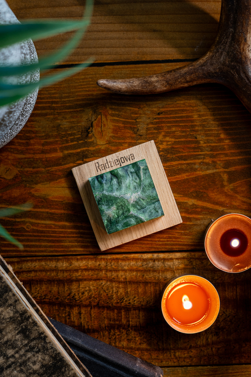 Radziejowa magnes malowany szczyty górskie prezent dla miłośników gór