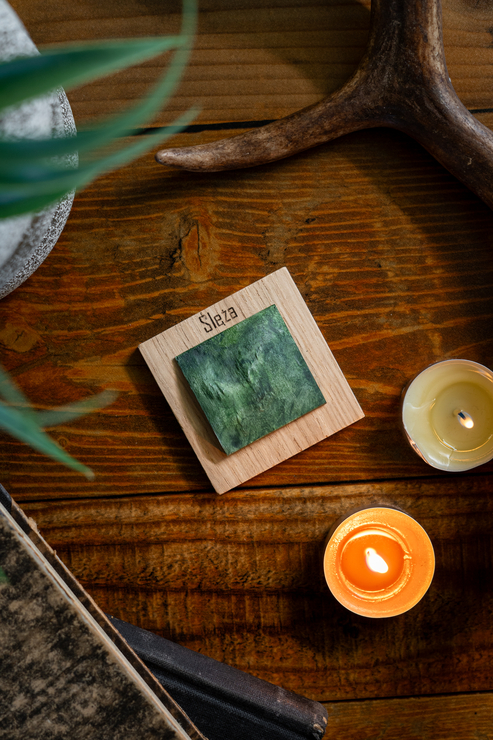 Ślęża magnes malowany szczyty górskie prezent dla miłośników gór